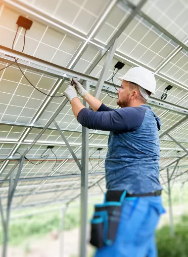 Monteur zonnepanelen