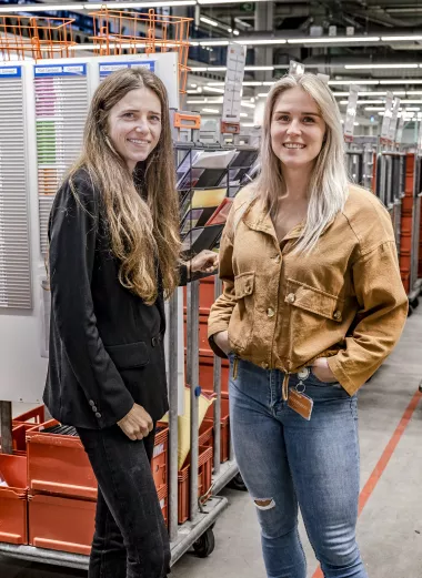 Portret van Evy Eijsermans en Amber van Druenen